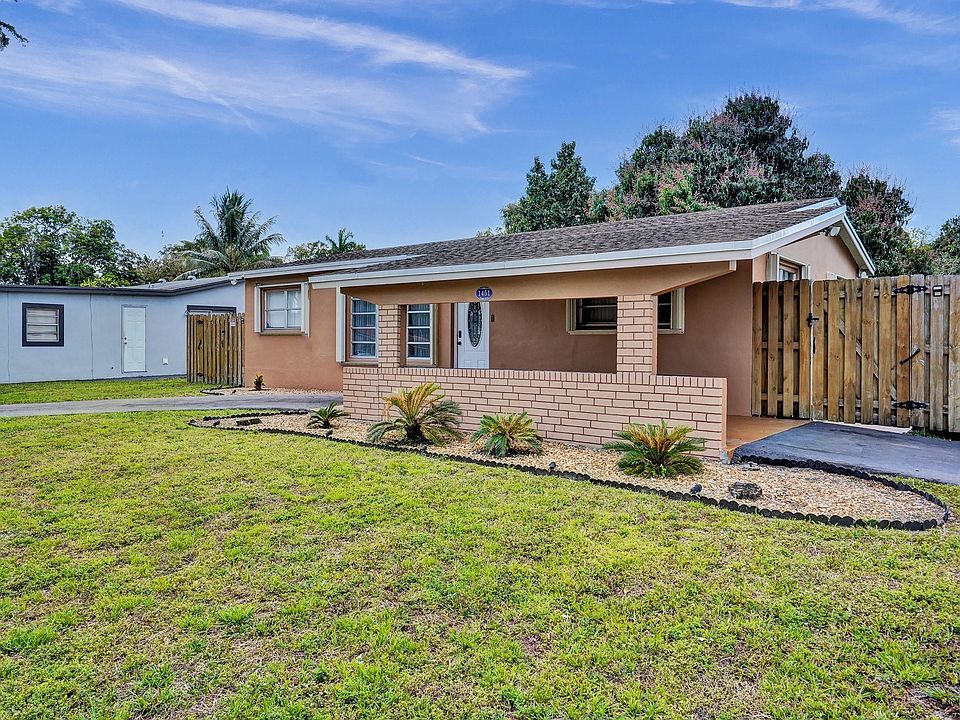 1st image of 1451 NW 61st Avenue