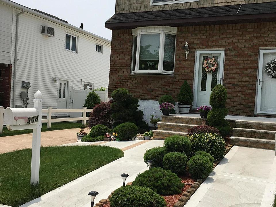 1st image of 504 Dongan Hills Ave