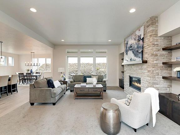 10ft Ceilings