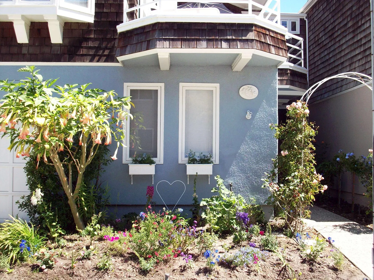 3 bed, 1850 sqft, $9,800 — Photo 4