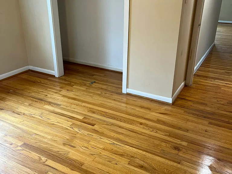 340 N Prince St #6 — Photo 6