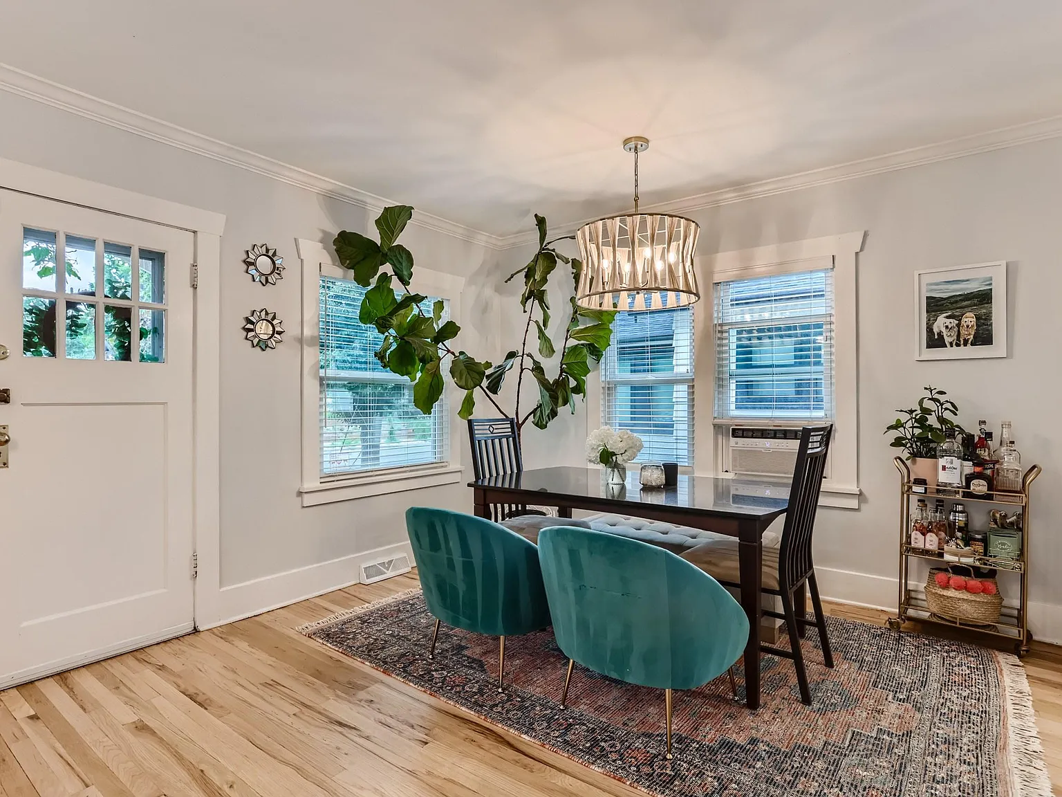2 bed, 1200 sqft, $3,100 — Photo 4
