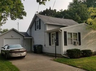 725 Main St, Wrightstown, WI 54180