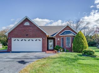 4457 Lewiston St NW, Roanoke, VA 24017