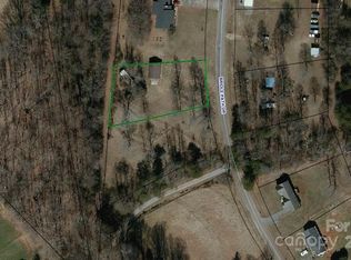 3815 & 3827 Bridle Path Dr, Vale, NC 28168