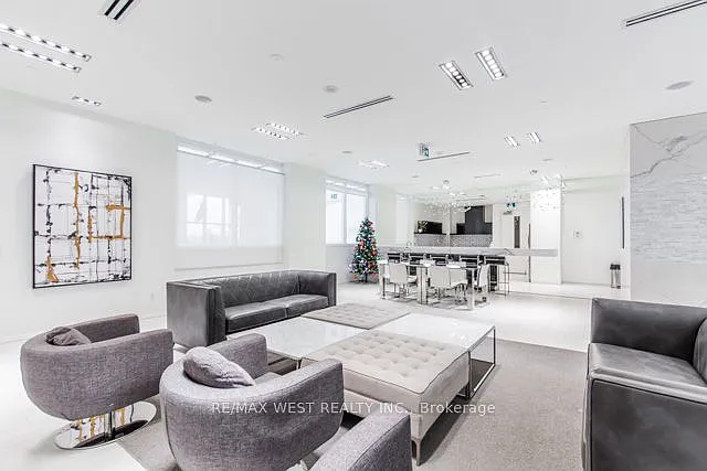 110 Marine Parade Dr #1008 — Photo 41