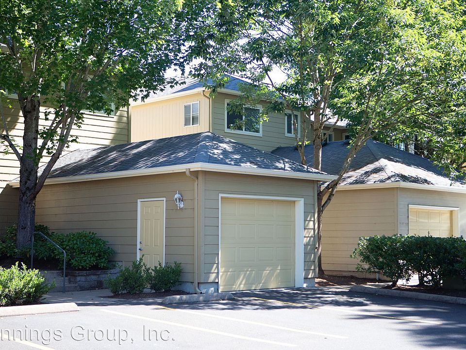 2nd image of 601 Country Club Rd APT 1075