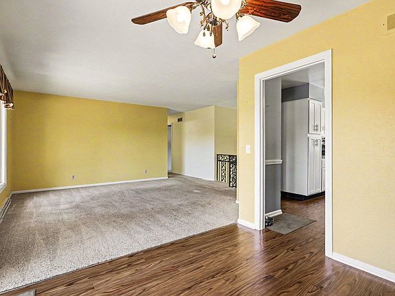 5th image of 58418 Hilly Ln