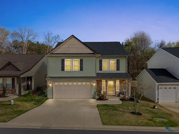 401 Timberwood Dr, Woodruff, SC 29388