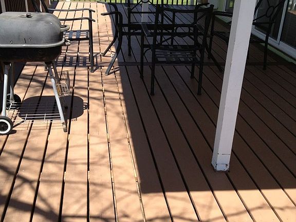 Side view of deck