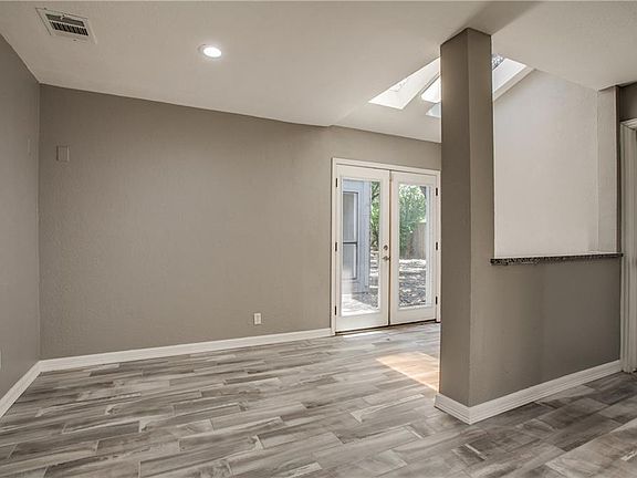 3rd image of 10102 Bettywood Ln