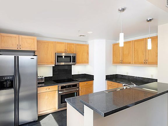 3rd image of 1150 J St Unit 419