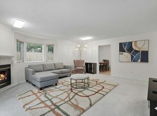 7901 13th Ave #5, Burnaby, BC V3N2E8