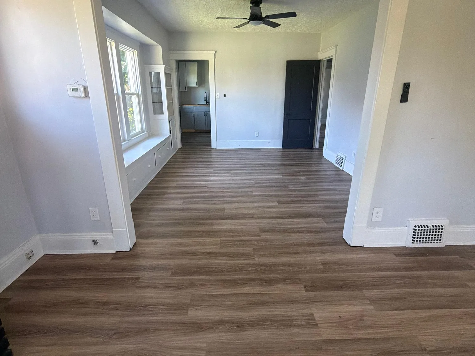 2 bed, $1,000 — Photo 4