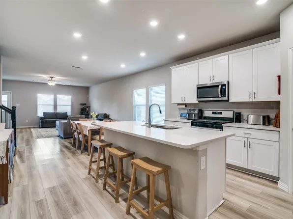 1144 Enchanted Rock Ln, Royse City, TX 75189