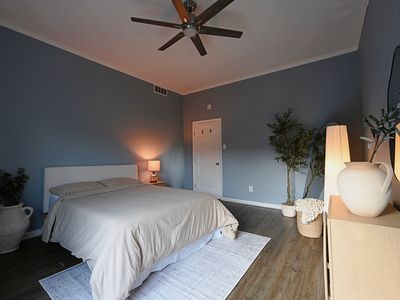 5031 Cedar Springs Rd APT 202, Dallas, TX, 75235