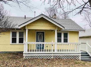 712 W Linden Ave, Arkansas City, KS 67005