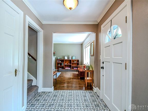 5th image of 3321 Martel Dr