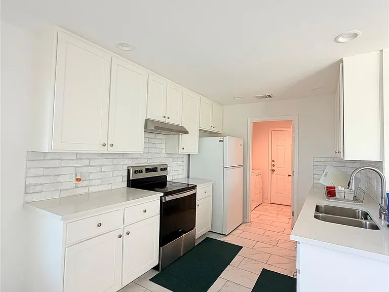 13609 Letti Ln — Photo 13