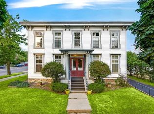 101 9th St S 4-Plex, La Crosse, WI 54601