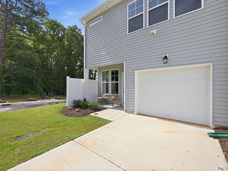 1433 Goldsboro Ave — Photo 39