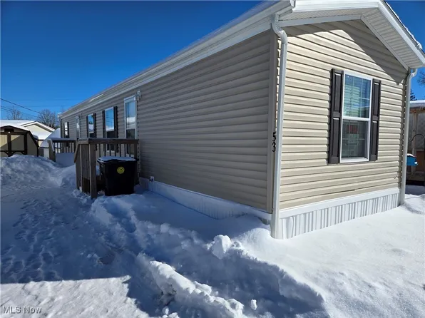 12860 Mayfield Rd, Chardon, OH 44024