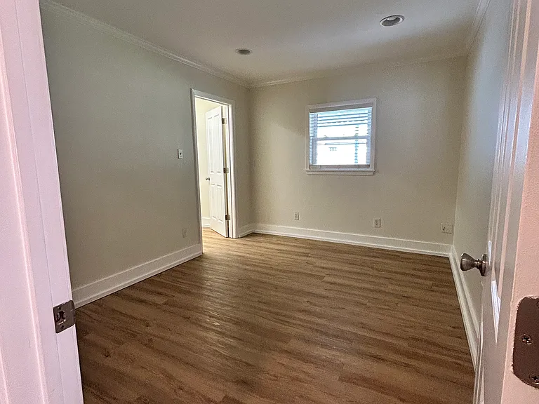524 Cedar Crest Ct — Photo 19