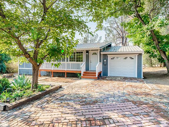 3rd image of 8826 Chaparral Dr