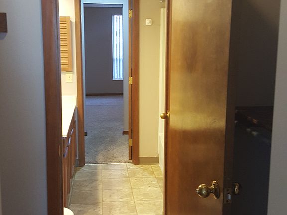 4th image of 5571 Hibernia Dr APT C