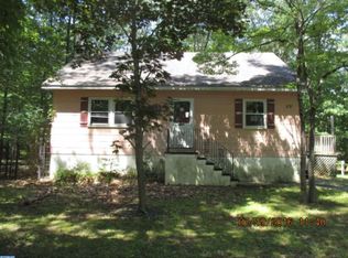 831 Birch Ter, Williamstown, NJ 08094