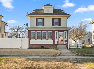 1117 Logan Ave, Waterloo, IA 50703