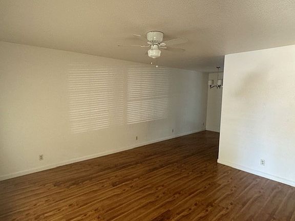 3rd image of 6820 Speckle Way