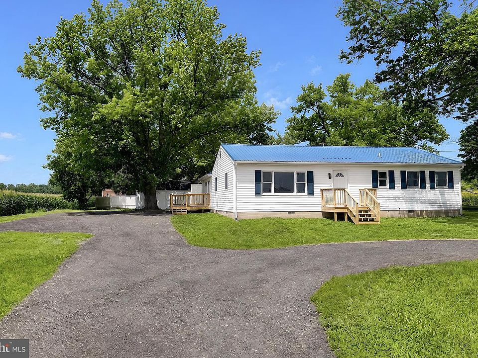 1st image of 38860 Chaptico Rd