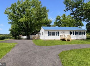 38860 Chaptico Rd, Mechanicsville, MD 20659