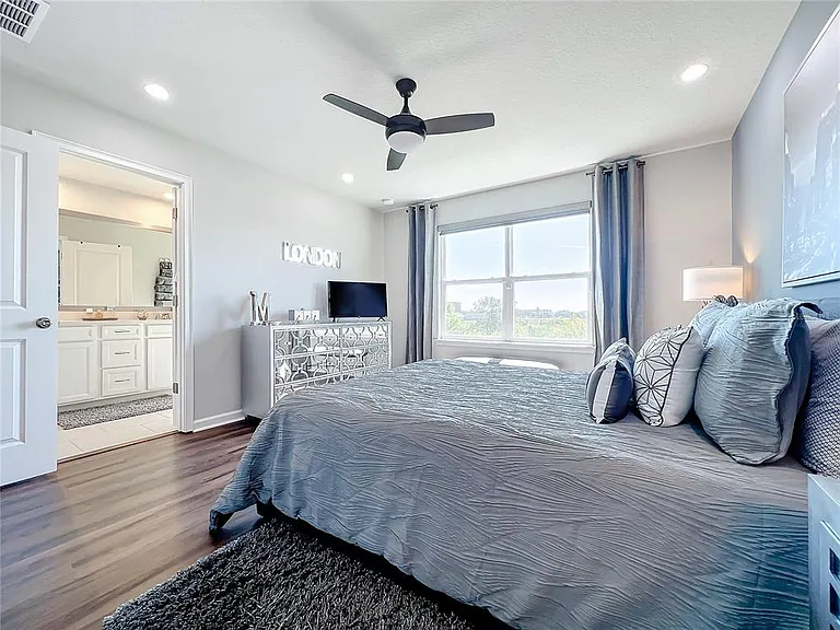 11826 Sky Acres Ter #11826 — Photo 41