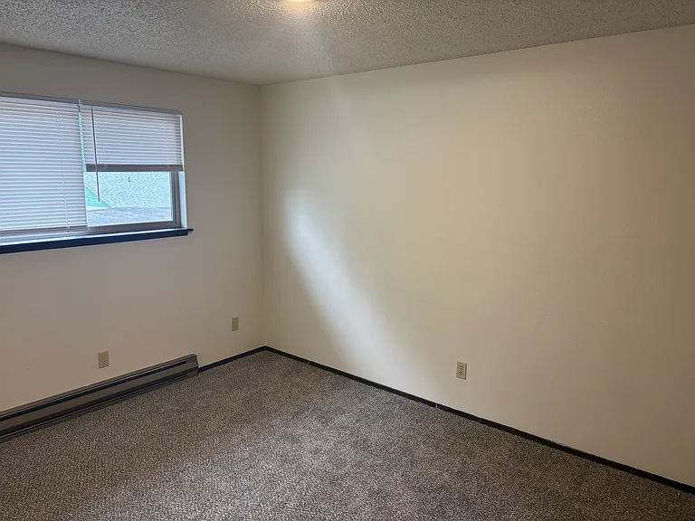 6611 Lakewood Dr W #26 — Photo 3
