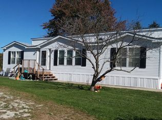3961 Spring Lakes Blvd, Atwater, OH 44201