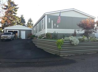 11648 Kingfisher Ln NE, Aurora, OR 97002