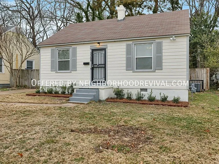 3368 Douglass Ave — Photo 4