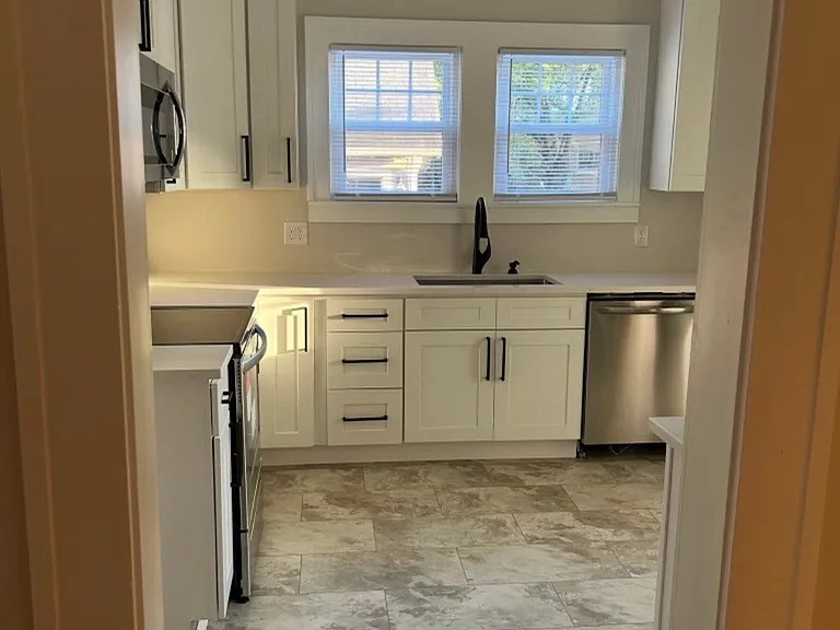 421 N Lafayette Ave — Photo 12