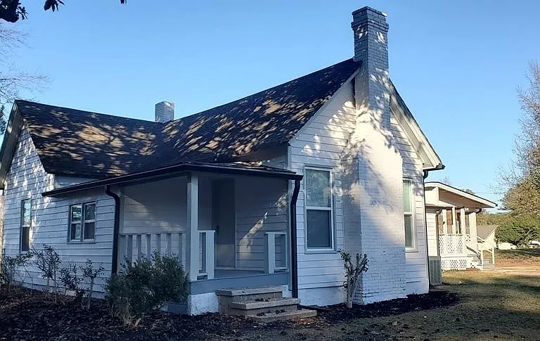 2625 Sharpsburg McCullum Rd — Photo 1