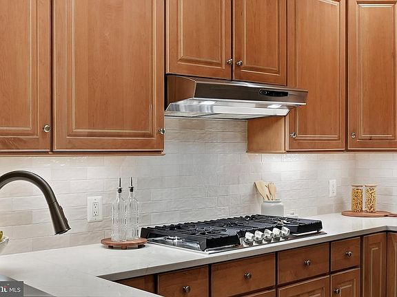 4th image of 1781 Chain Bridge Rd APT 101