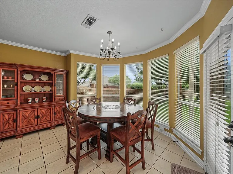 1335 Bradford Dr — Photo 26