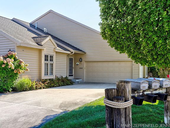 2nd image of 3427 Pigeon Hill Ct
