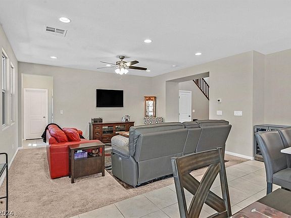 3rd image of 10261 Grey Pine Ct