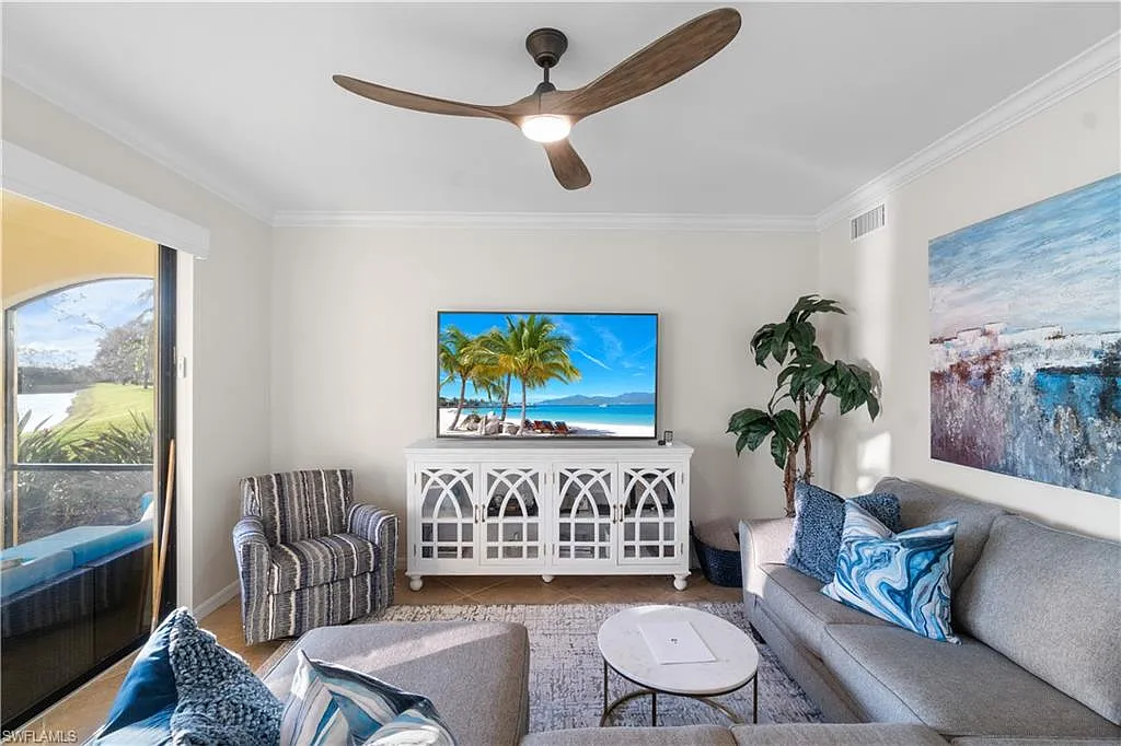 9727 Acqua Ct — Photo 2