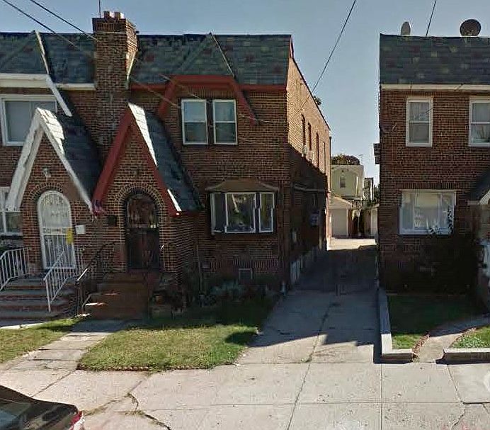 1st image of 20520 113th Ave