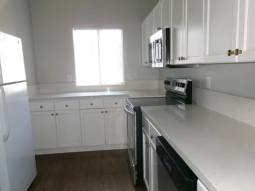1201 E G St Photo 1