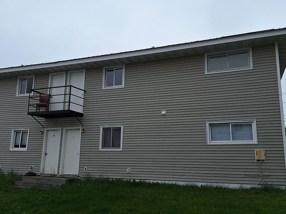 2nd image of 2202 N 13th St APT 1