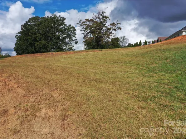 4551 Holly Cir NE, Conover, NC 28613